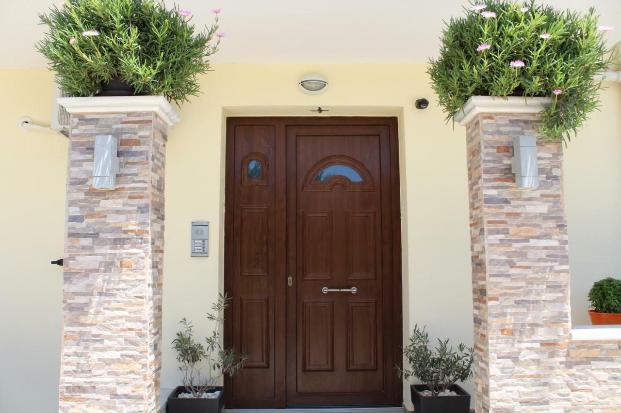 Antelia Homes Skiathos-Stadt Exterior foto